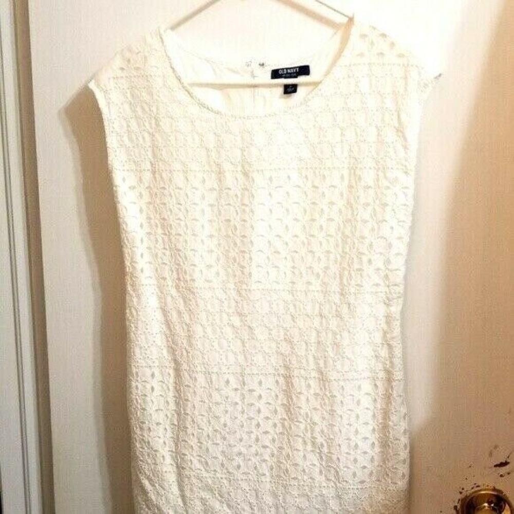 Old Navy Short Eyelet Dress Size XS J6